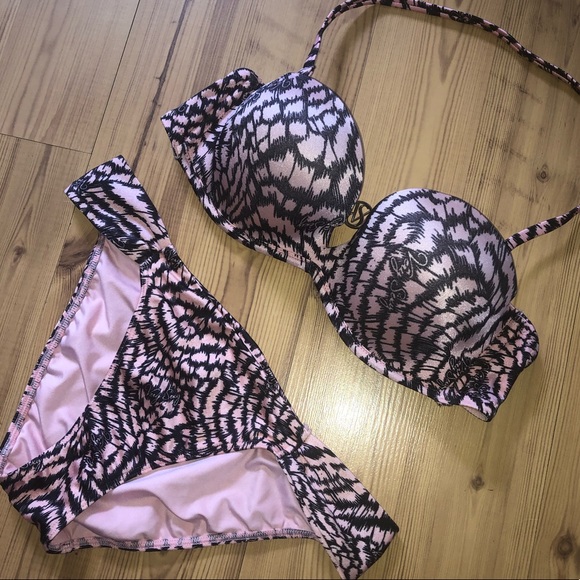 Victoria’s Secret Miraculous Bombshell Bikini